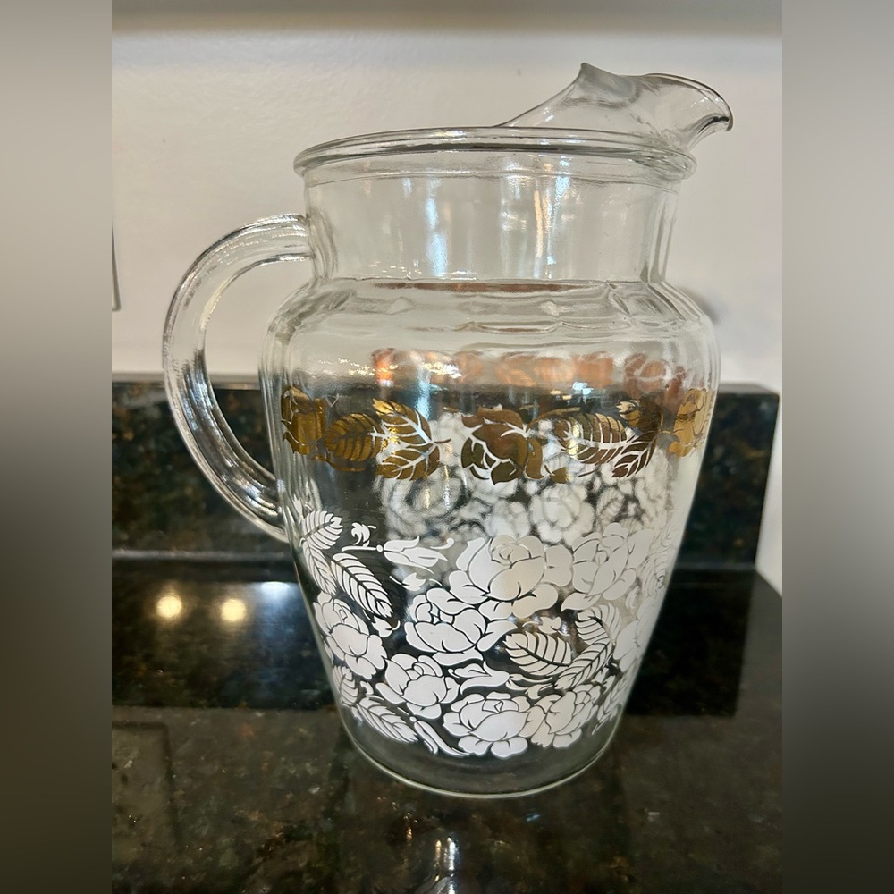 MCM Floral Glassware Set Pitcher +7 Glasses Gold & White MCM Barware